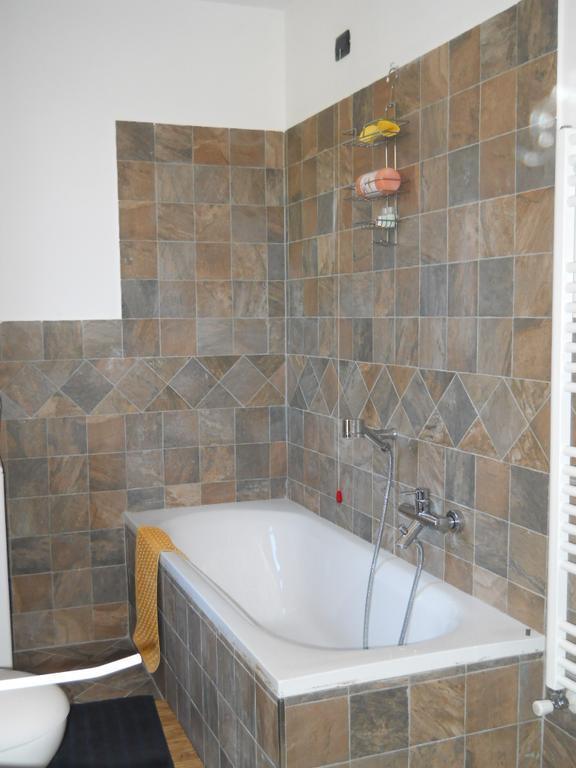 Toscana Nord Ovest - Tra La Costa Apartments Albiano Magra ภายนอก รูปภาพ