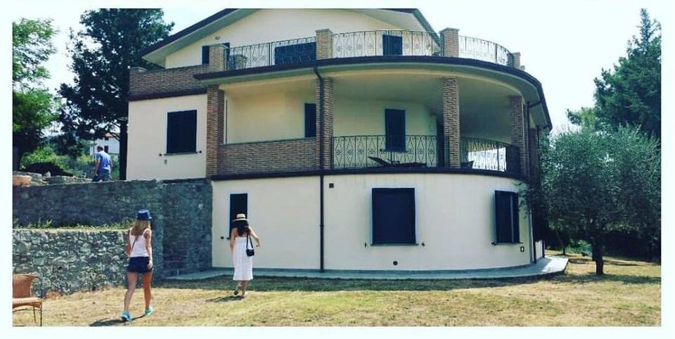 Toscana Nord Ovest - Tra La Costa Apartments Albiano Magra ภายนอก รูปภาพ